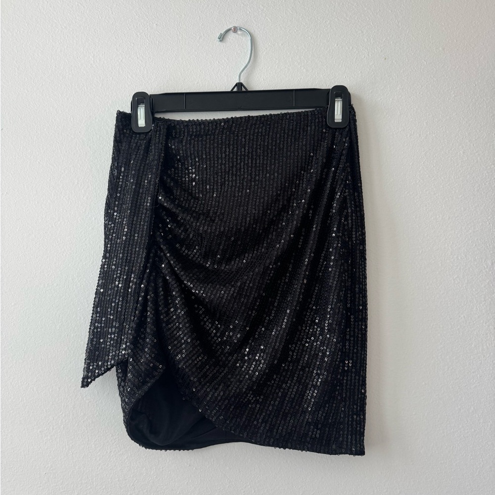 Elegant Black Sequin Skirt